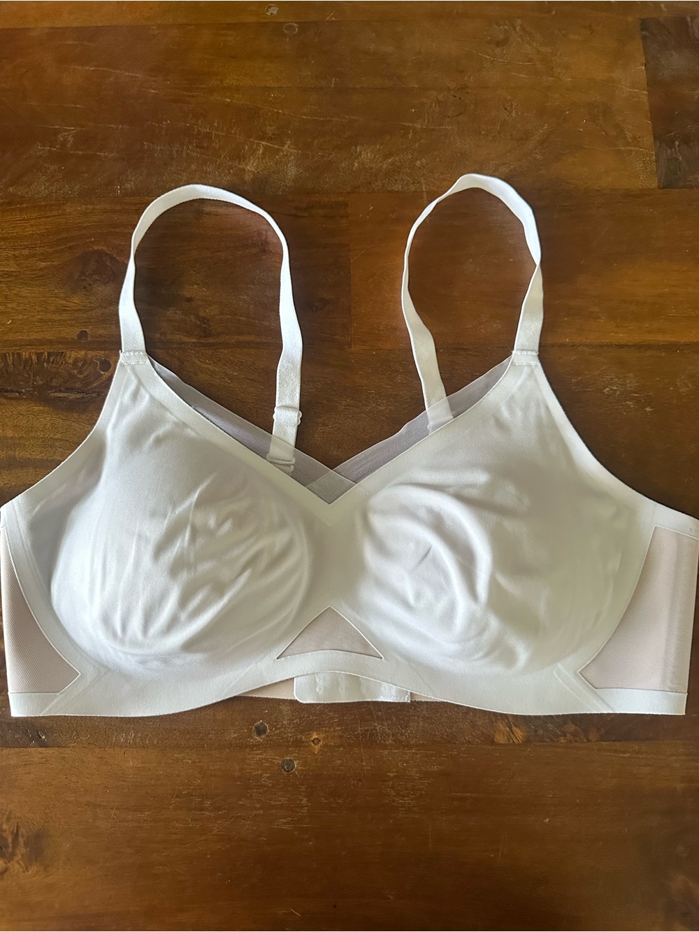 Honeylove Seamless White Wireless Bra size XL